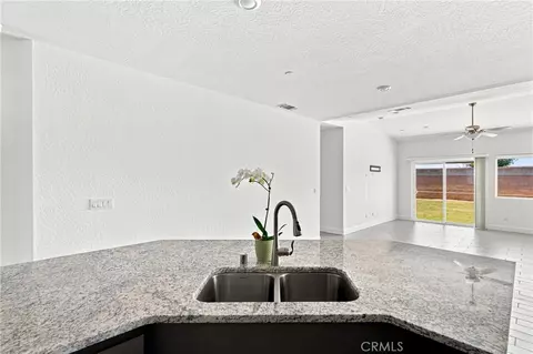 Kitchen - 2048 N Mitchell St, Hanford, CA 93230 photo 4 of 4