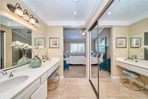 Bath - 24 Atherton, Irvine, CA 92620 photo 2 of 6
