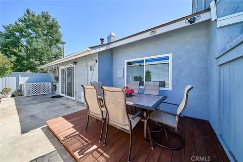 Exterior - 24 Atherton, Irvine, CA 92620 photo 5 of 11