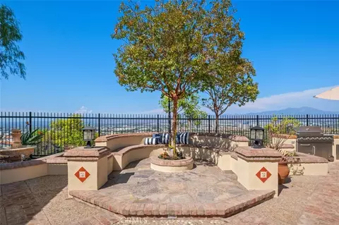 Exterior - 525 Luminous, Irvine, CA 92603 photo 10 of 10