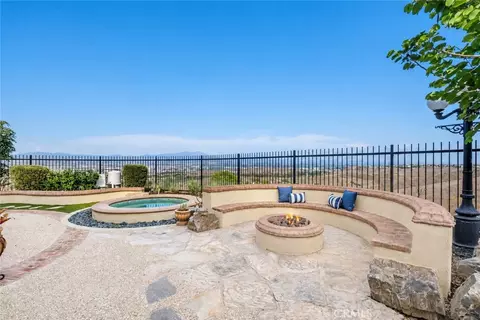 Exterior - 525 Luminous, Irvine, CA 92603 photo 6 of 10