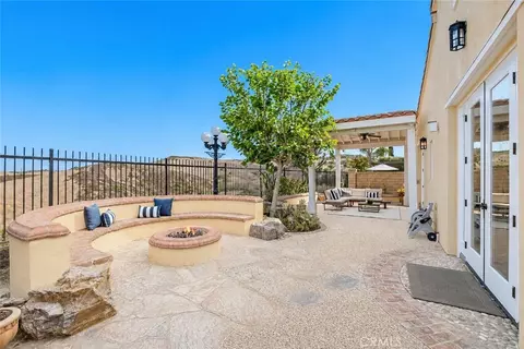 Exterior - 525 Luminous, Irvine, CA 92603 photo 7 of 10