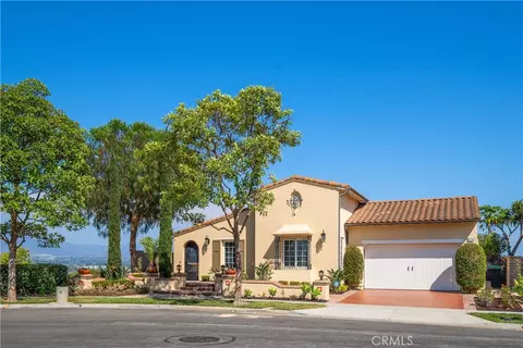 Exterior - 525 Luminous, Irvine, CA 92603 photo 2 of 10
