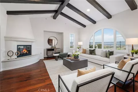 Living - 525 Luminous, Irvine, CA 92603 photo 3 of 5