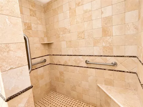 Bath - 6414 E Willow, Long Beach, CA 90815 photo 2 of 3