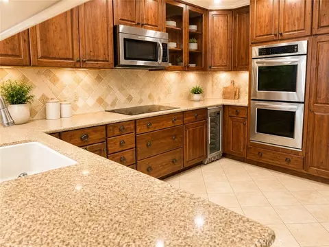 Kitchen - 6414 E Willow, Long Beach, CA 90815 photo 2 of 2