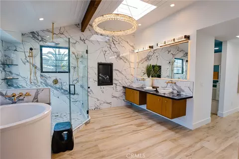 227 18th St, Huntington Beach, CA 92648