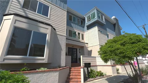 227 18th St, Huntington Beach, CA 92648