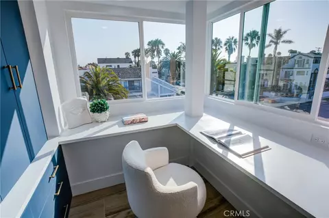 227 18th St, Huntington Beach, CA 92648