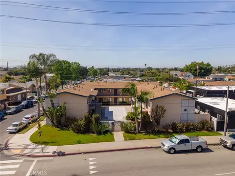 View/Area - 5503 Cherry Ave, Long Beach, CA 90805 photo 2 of 5