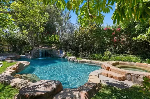 Exterior - 752 N Creekview, Orange, CA 92869 photo 15 of 23