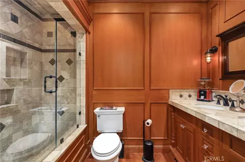 Bath - 752 N Creekview, Orange, CA 92869 photo 5 of 5