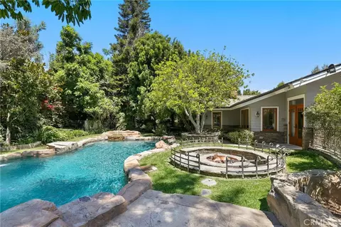 Exterior - 752 N Creekview, Orange, CA 92869 photo 17 of 23