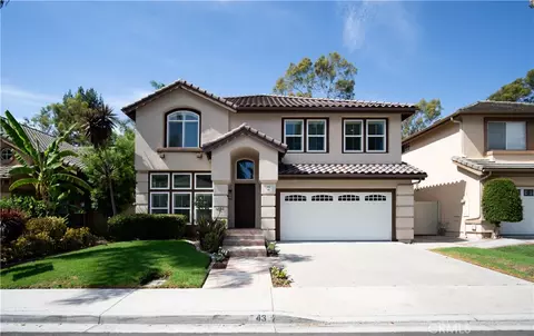 43 Cantata, Mission Viejo, CA 92692