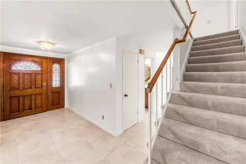 Entry Way - 9652 Duke, Westminster, CA 92683 photo 1 of 4