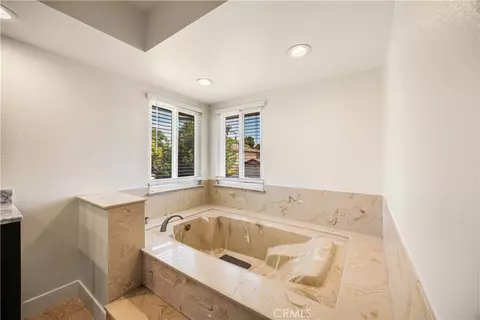 Bath - 369 Hillhaven Cir, Brea, CA 92821 photo 4 of 6