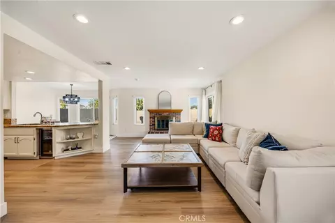 Living - 369 Hillhaven Cir, Brea, CA 92821 photo 2 of 3