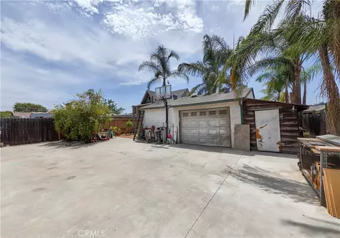 Exterior - 320 Minnesota Ave, El Cajon, CA 92020 photo 3 of 4