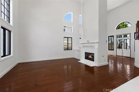 Living - 25462 Evans Pointe, Dana Point, CA 92629 photo 2 of 11