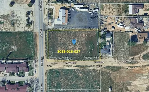 25 E Avenue Q2, Palmdale, CA 93550 photo 2