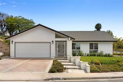 23866 Via Calzada, Mission Viejo, CA 92691