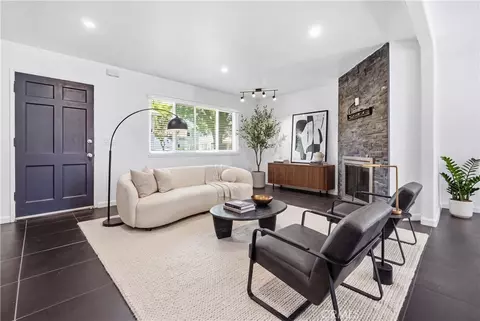 19775 Coventry, Huntington Beach, CA 92646