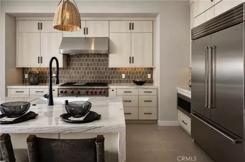 Kitchen - 421 Mila, Irvine, CA 92618 photo 2 of 2