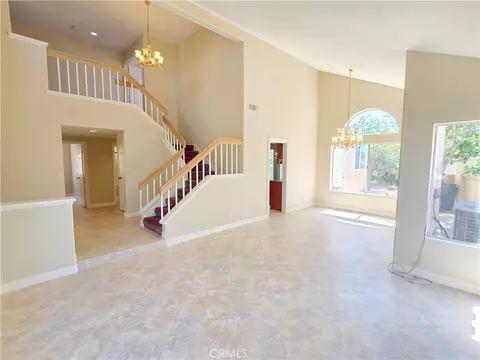 Living - 580 Calhoun, Corona, CA 92879 photo 3 of 10