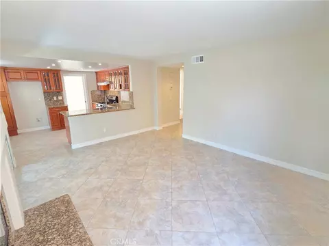 Living - 580 Calhoun, Corona, CA 92879 photo 8 of 10