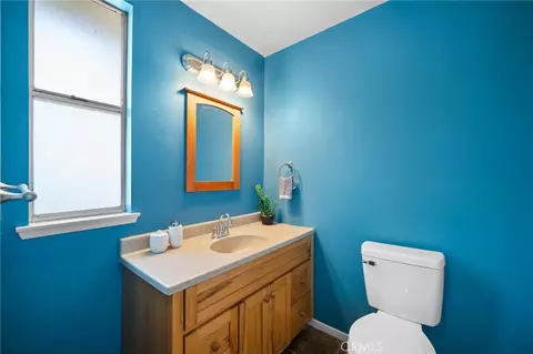 Bath - 340 Pineridge St, Brea, CA 92821 photo 3 of 4