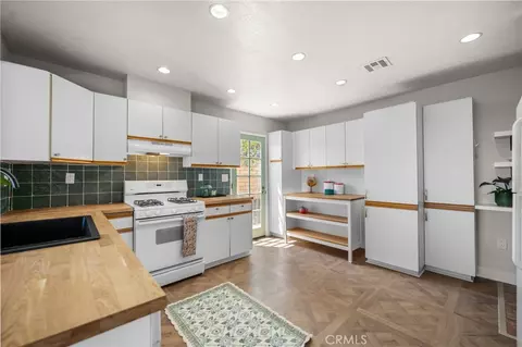 Kitchen - 340 Pineridge St, Brea, CA 92821 photo 6 of 6