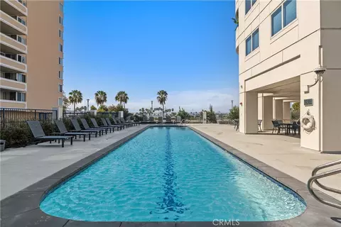 Exterior - 525 E Seaside #710, Long Beach, CA 90802 photo 3 of 8