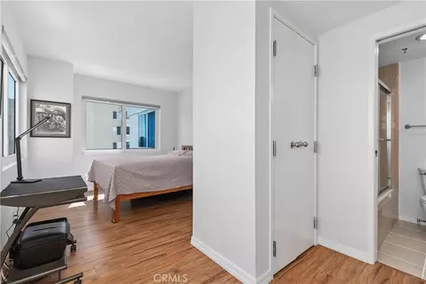 Bedroom - 525 E Seaside #710, Long Beach, CA 90802 photo 1 of 4