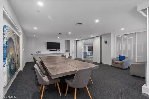 Dining - 525 E Seaside #710, Long Beach, CA 90802 photo 1 of 1