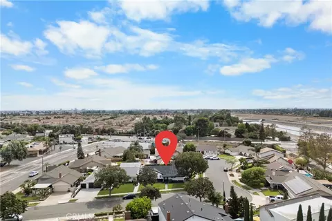 View/Area - 3230 N Pinewood St, Orange, CA 92865 photo 2 of 3