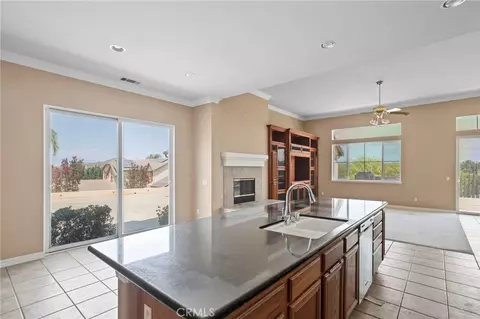 Kitchen - 18530 Oak Park, Riverside, CA 92504 photo 2 of 2