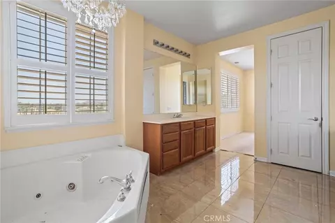 Entry Way - 18530 Oak Park, Riverside, CA 92504 photo 3 of 3