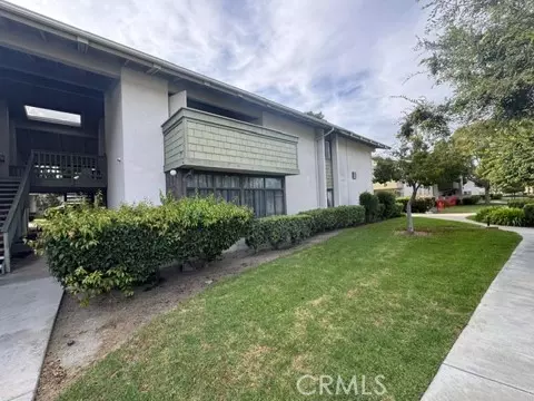 8633 Portola Ct #17-E, Huntington Beach, CA 92646