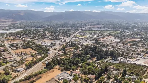 0 Quebec, Corona, CA 92881 photo 5