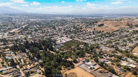0 Quebec, Corona, CA 92881 photo 4