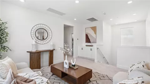 Entry Way - 291 Lynx, Irvine, CA 92618 photo 5 of 7