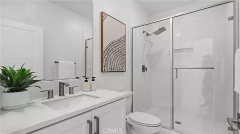 Bath - 291 Lynx, Irvine, CA 92618 photo 1 of 6