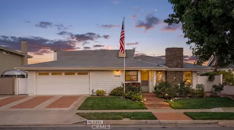 21892 Kaneohe, Huntington Beach, CA 92646