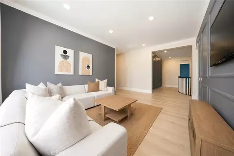 Entry Way - 110 Perspective, Irvine, CA 92618 photo 3 of 4