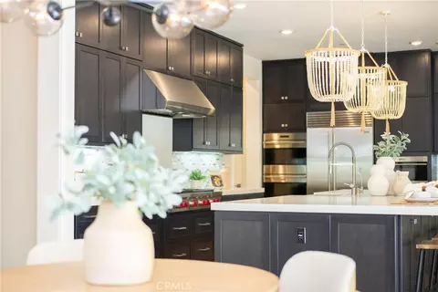 Kitchen - 110 Perspective, Irvine, CA 92618 photo 6 of 7