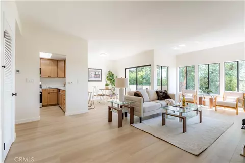 Living - 484 S Euclid #202, Pasadena, CA 91101 photo 2 of 9