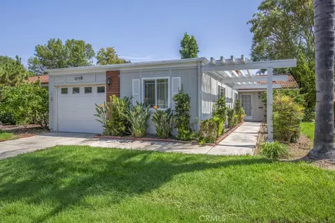 3219 Via Carrizo #D, Laguna Woods, CA 92637