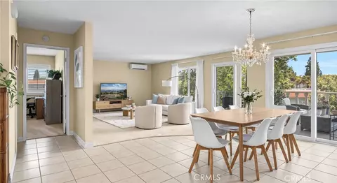 2401 Via Mariposa W #2A, Laguna Woods, CA 92637