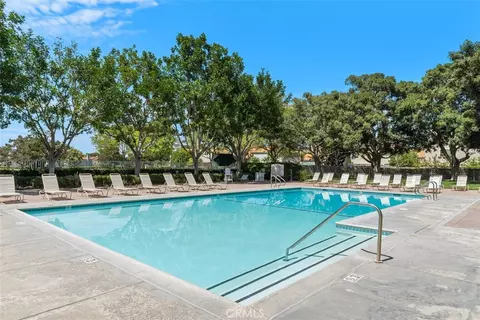 Exterior - 7 Del Perlatto, Irvine, CA 92614 photo 6 of 10