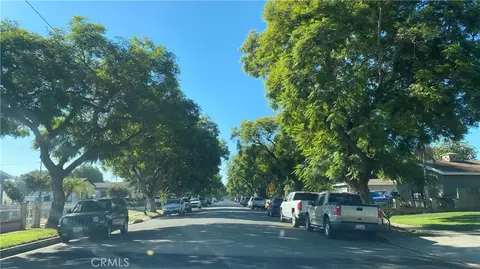 1130 S Douglas St, Santa Ana, CA 92704